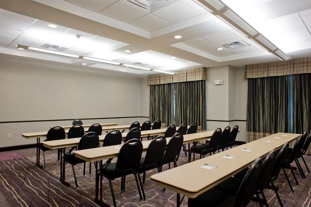 Hampton Inn & Suites Tupelo/Barnes Crossing Létesítmények fotó